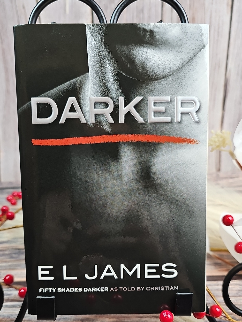 E L JAMES DARKER FIFTY SHADES OF GREY TOLD BY CHRISTIAN PAPERBACK BOOK